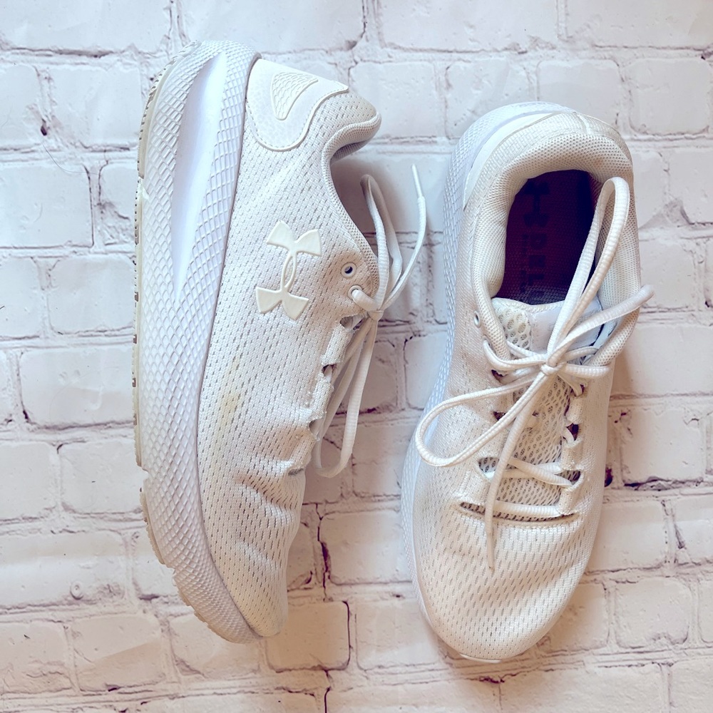 Under Armor white women’s sneakers